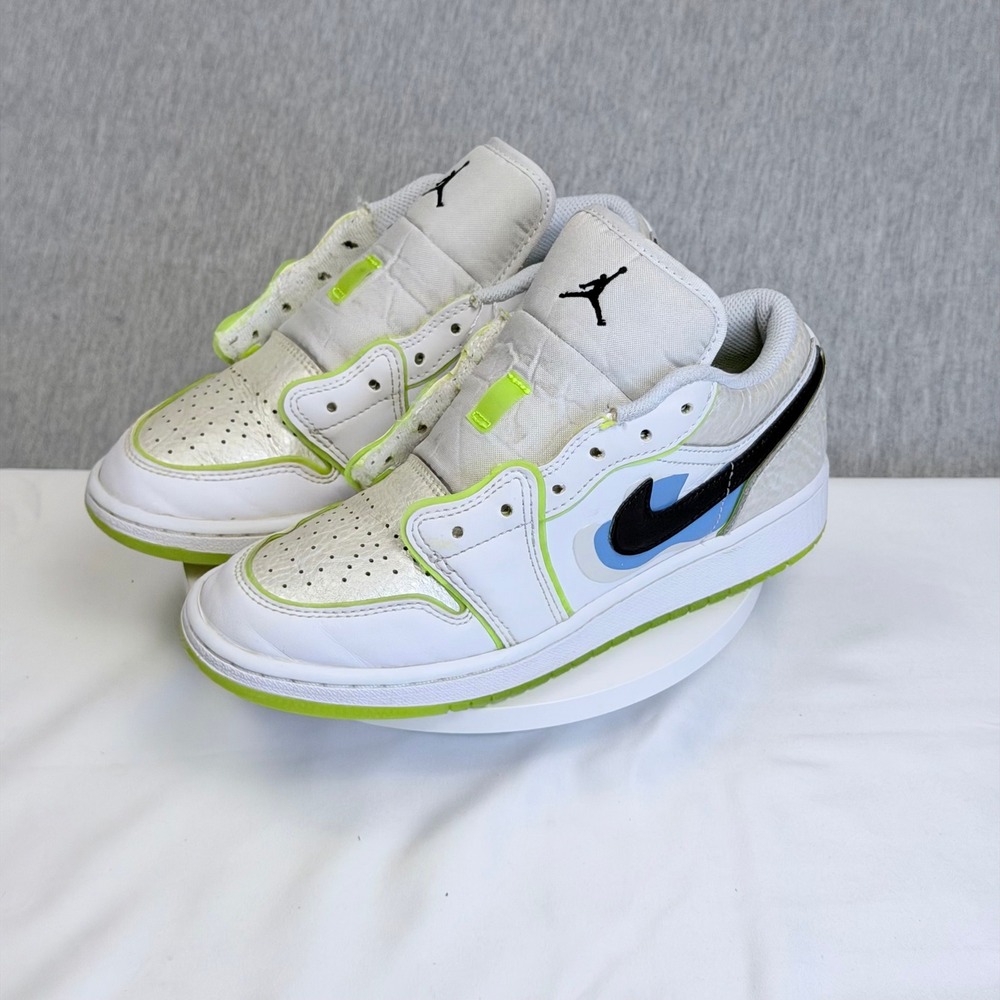 Air Jordan 1 Low SE White Electric Green Black DV1324-117 Kids Size 4Y Sneaker